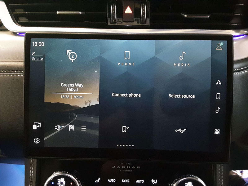 Jaguar F-PACE 2.0 F-PACE R-Dynamic S PHEV AWD Auto 4WD 5dr 5dr Automatic 2025