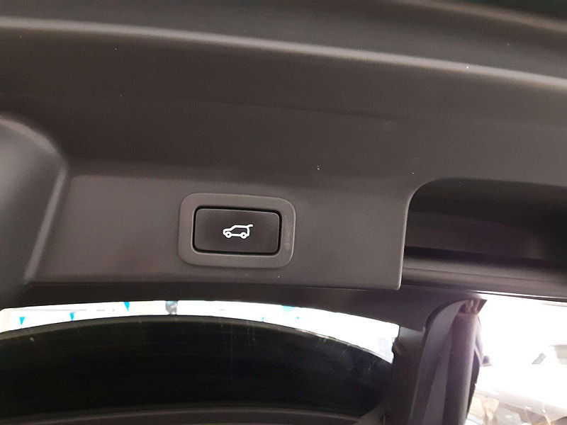 Jaguar F-PACE 2.0 F-PACE R-Dynamic S PHEV AWD Auto 4WD 5dr 5dr Automatic 2025
