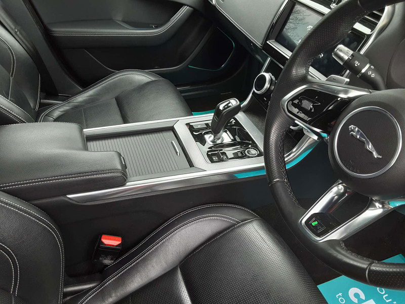 Jaguar XE 2.0 XE R-Dynamic S D Auto 4dr 4dr Automatic 2025