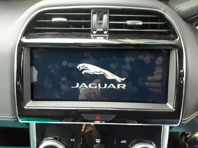 Jaguar XE 2.0 XE R-Dynamic S D Auto 4dr 4dr Automatic 2025