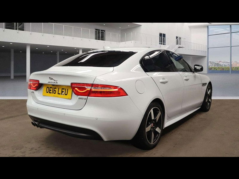 Jaguar XE 2.0 XE R-Sport D Auto 4dr 4dr Automatic 2025