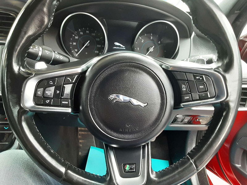 Jaguar XE 2.0 XE R-Sport D Auto 4dr 4dr Automatic 2025