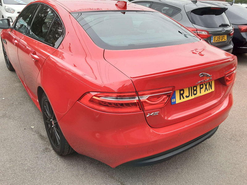 Jaguar XE 2.0 XE R-Sport D Auto 4dr 4dr Automatic 2025