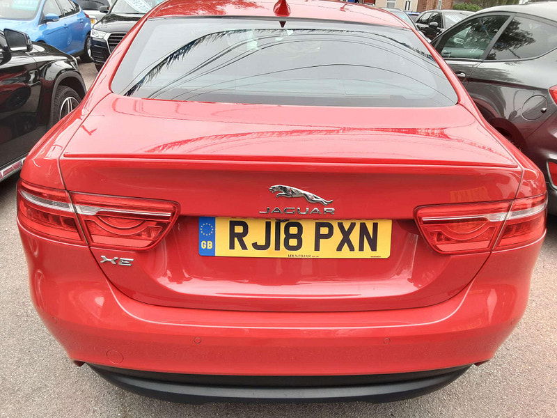 Jaguar XE 2.0 XE R-Sport D Auto 4dr 4dr Automatic 2025