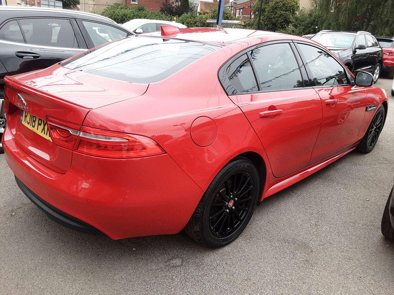 Jaguar XE 2.0 XE R-Sport D Auto 4dr 4dr Automatic 2025