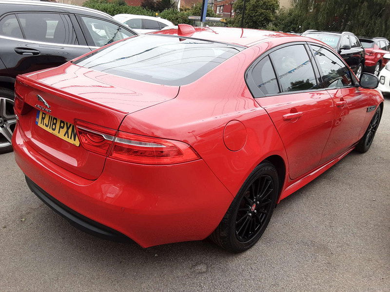 Jaguar XE 2.0 XE R-Sport D Auto 4dr 4dr Automatic 2025