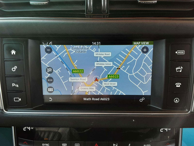 Jaguar XF 2.0 XF Portfolio D Auto 4dr 4dr Automatic 2025