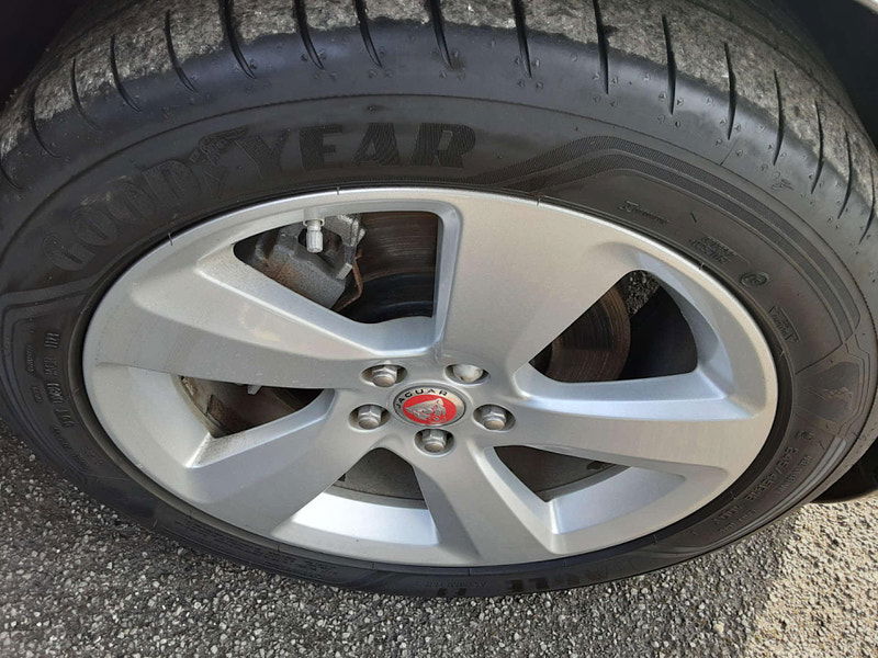 Jaguar XF 2.0 XF Portfolio D Auto 4dr 4dr Automatic 2025