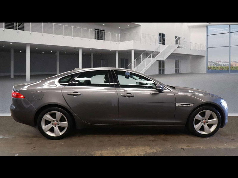 Jaguar XF 2.0 XF Portfolio D Auto 4dr 4dr Automatic 2025