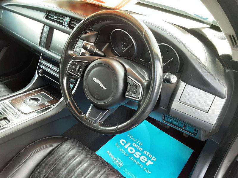 Jaguar XF 2.0 XF Portfolio D Auto 4dr 4dr Automatic 2025