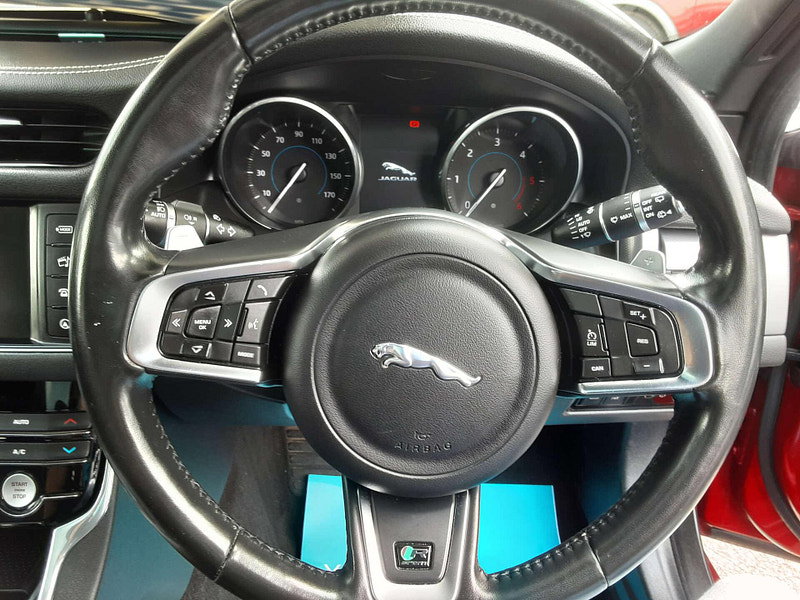 Jaguar XF 2.0 XF R-Sport D Auto 5dr 5dr Automatic 2026