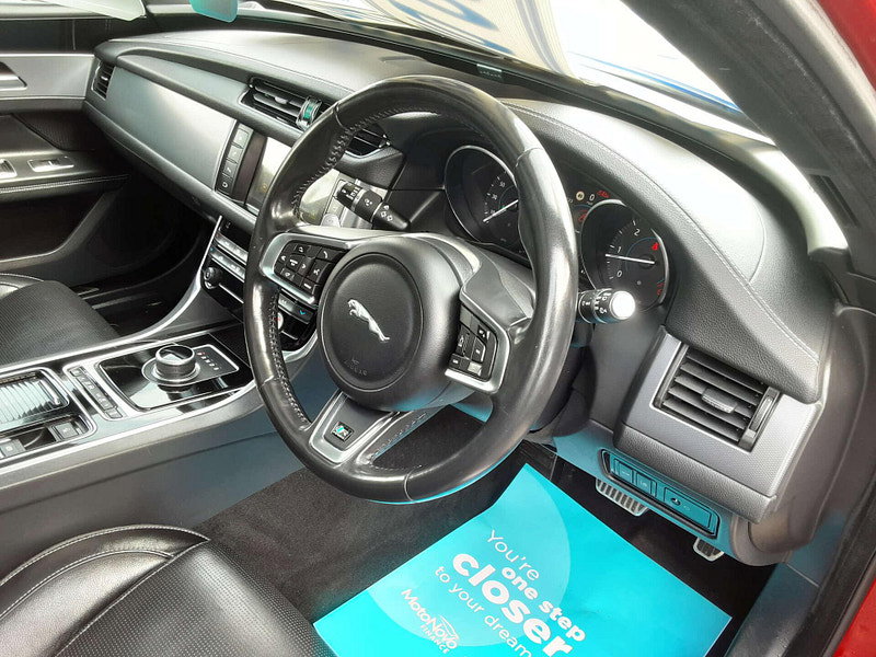 Jaguar XF 2.0 XF R-Sport D Auto 5dr 5dr Automatic 2026