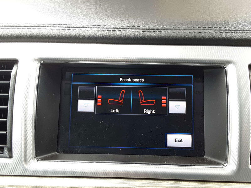 Jaguar XF 3.0 XF Premium Luxury V6 D Auto 4dr 4dr Automatic 2025