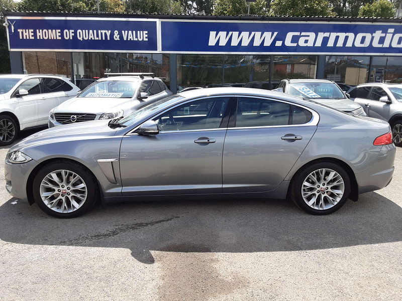 Jaguar XF 3.0 XF Premium Luxury V6 D Auto 4dr 4dr Automatic 2025