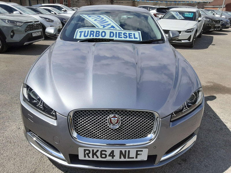 Jaguar XF 3.0 XF Premium Luxury V6 D Auto 4dr 4dr Automatic 2025