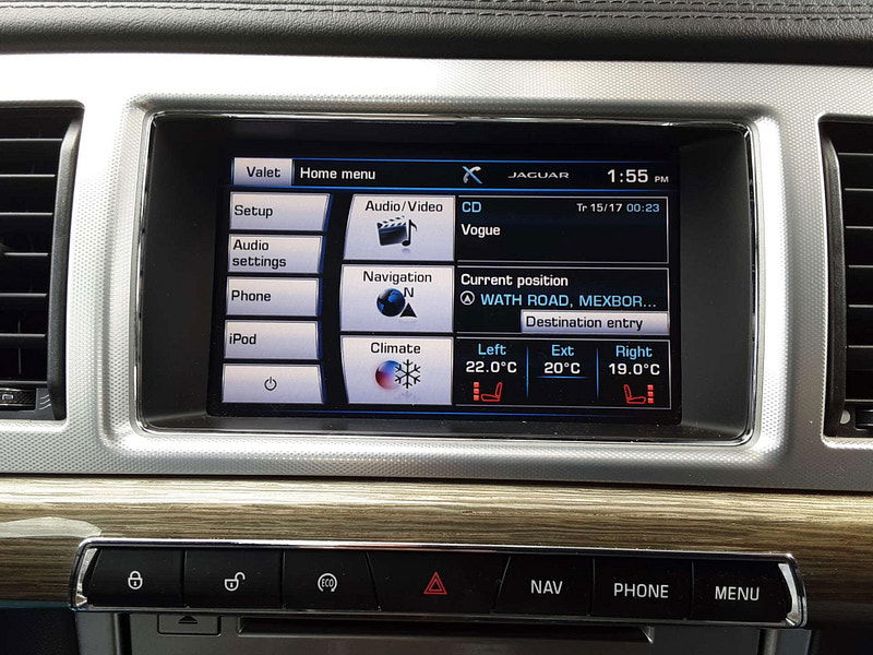 Jaguar XF 3.0 XF Premium Luxury V6 D Auto 4dr 4dr Automatic 2025