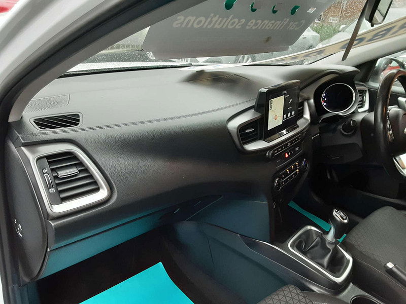 Kia Ceed 1.6 Ceed 2 Nav CRDi ISG 5dr 5dr Manual 2026