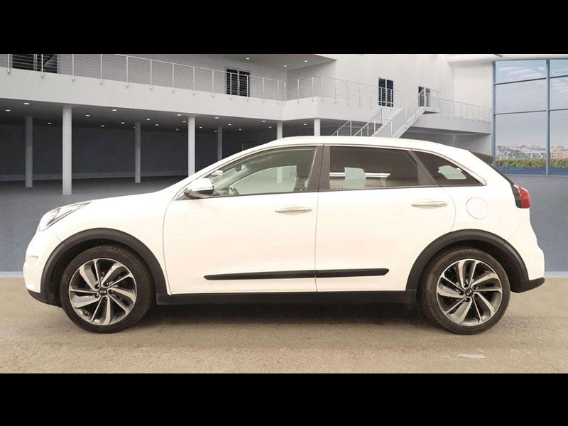 Kia Niro 1.6 Niro 3 Semi-Auto 5dr 5dr Automatic 2025