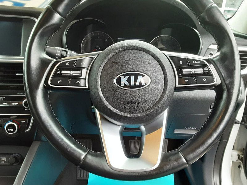 Kia Optima 1.6 CRDi ISG 3 5dr (HALF LEATHER+SAT NAV+REVERSE CAMERA) 5dr Manual 2025