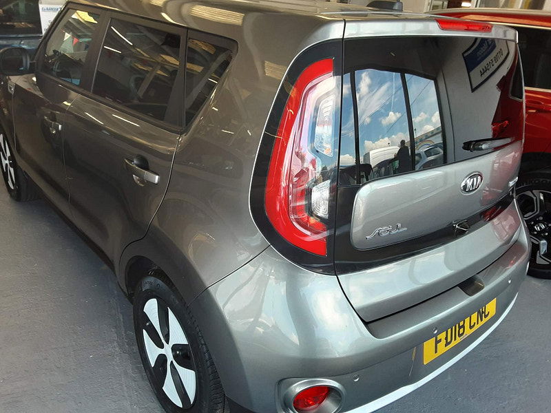 Kia Soul 30kWh EV Auto 5dr 5dr Automatic 2024