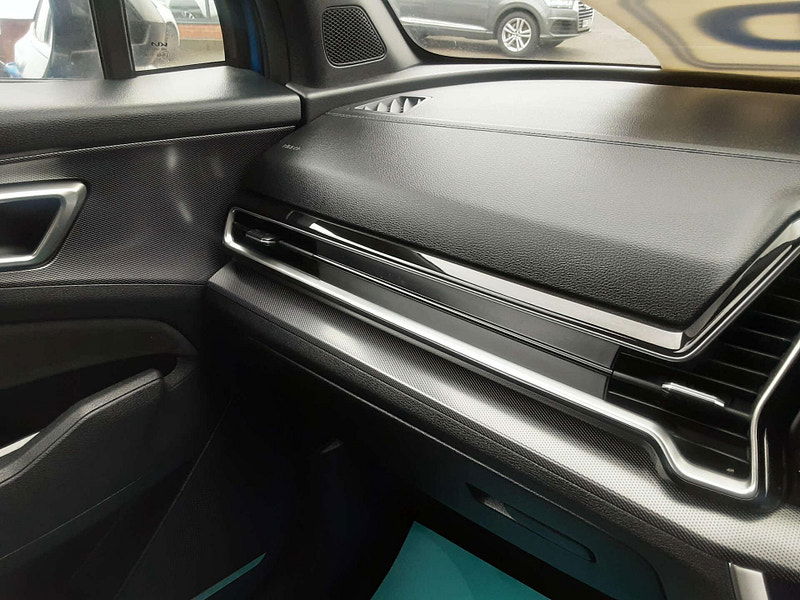 Kia Sportage 1.6 Sportage GT-Line PHEV 4x4 Auto 4WD 5dr 5dr Automatic 2026