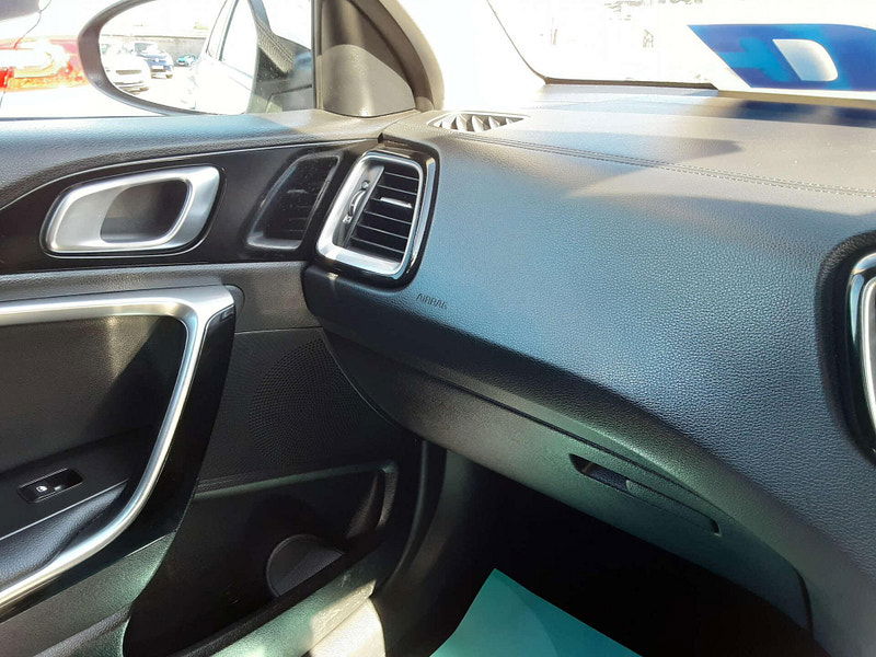 Kia XCeed 1.6 XCeed 3 PHEV Semi-Auto 5dr 5dr Automatic 2025