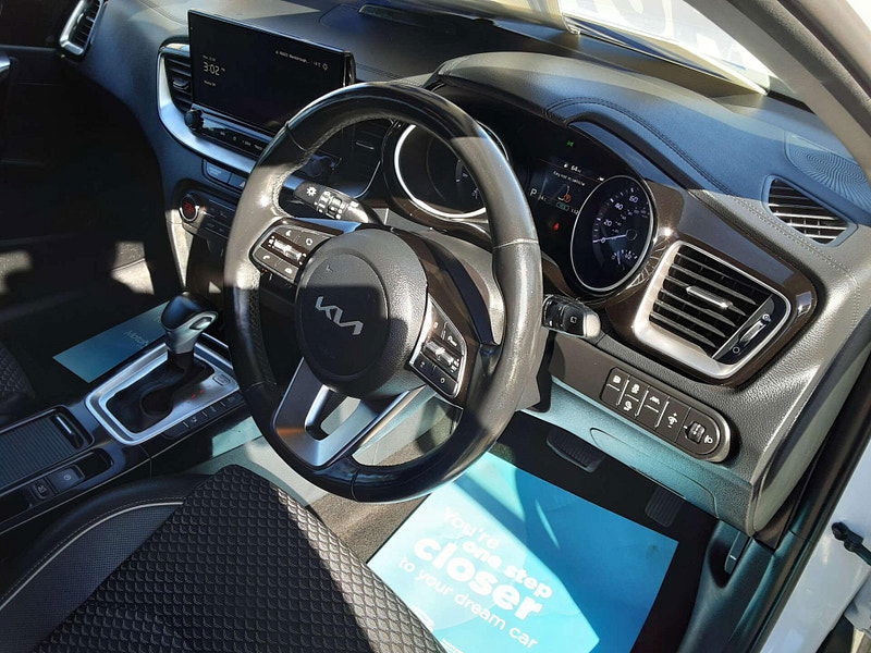 Kia XCeed 1.6 XCeed 3 PHEV Semi-Auto 5dr 5dr Automatic 2025