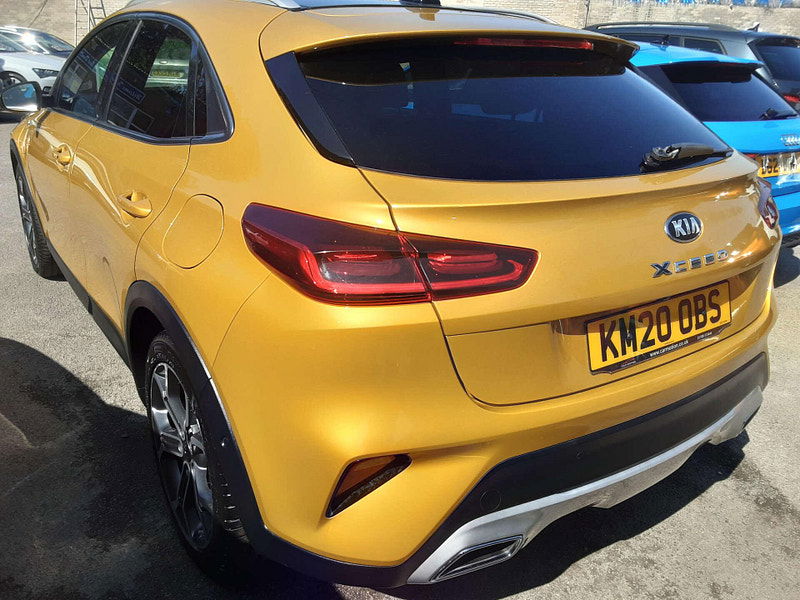 Kia XCeed 1.6 XCeed First Edition PHEV Semi-Auto 5dr 5dr Automatic 2025