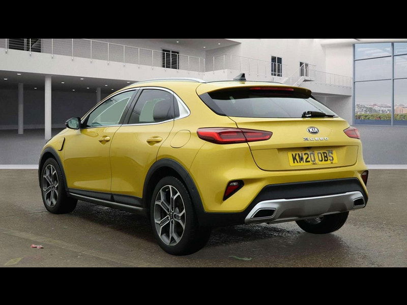 Kia XCeed 1.6 XCeed First Edition PHEV Semi-Auto 5dr 5dr Automatic 2025