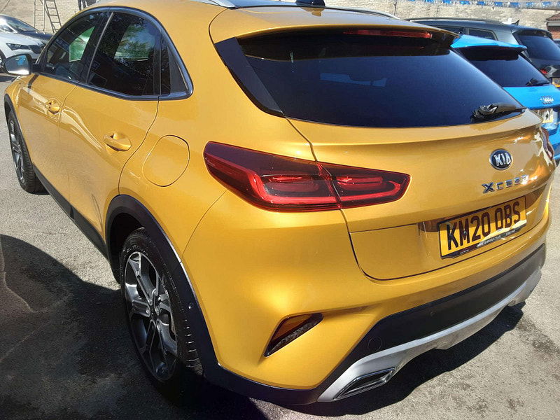 Kia XCeed 1.6 XCeed First Edition PHEV Semi-Auto 5dr 5dr Automatic 2025