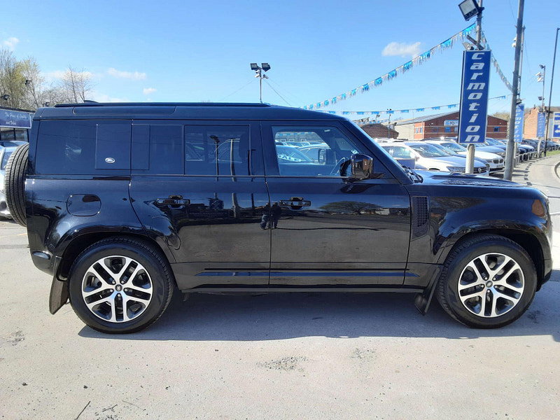 Land Rover Defender 2.0 Defender X-Dynamic SE PHEV Auto 4WD 5dr 5dr Automatic 2026