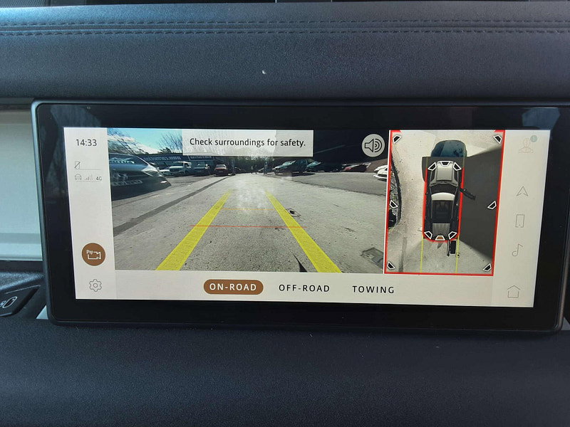 Land Rover Defender 2.0 Defender X-Dynamic SE PHEV Auto 4WD 5dr 5dr Automatic 2026