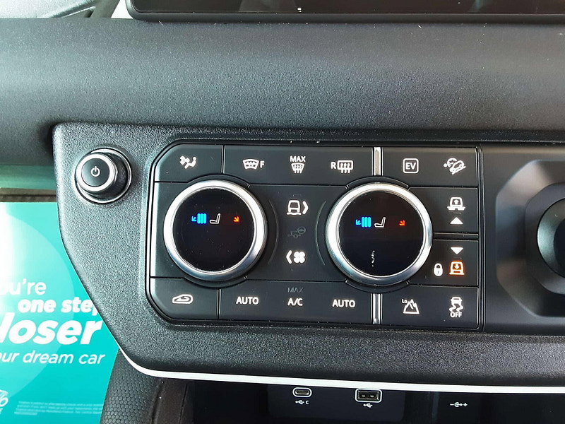 Land Rover Defender 2.0 Defender X-Dynamic SE PHEV Auto 4WD 5dr 5dr Automatic 2026