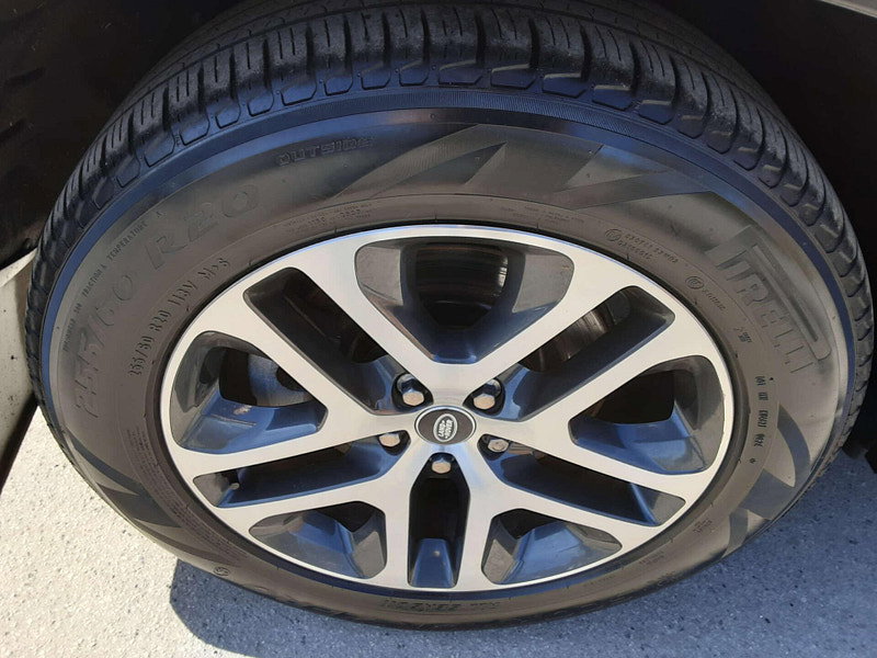 Land Rover Defender 2.0 Defender X-Dynamic SE PHEV Auto 4WD 5dr 5dr Automatic 2026