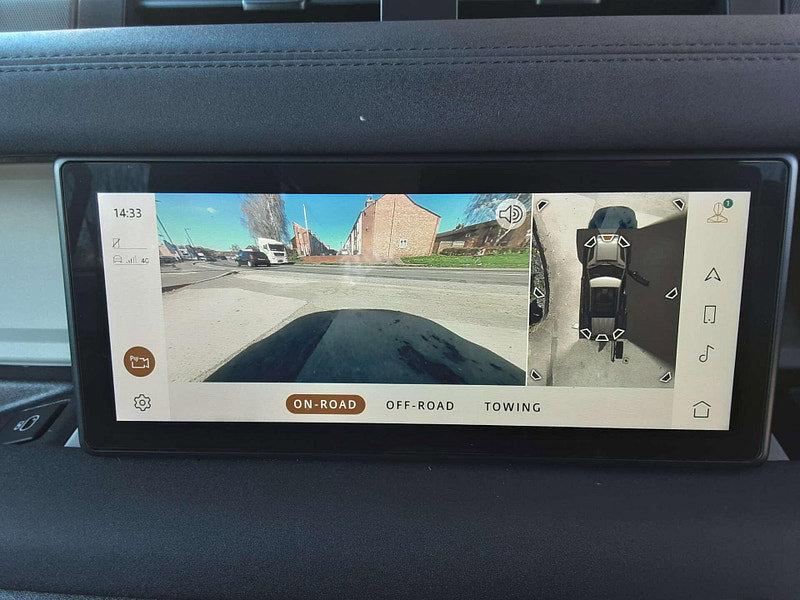 Land Rover Defender 2.0 Defender X-Dynamic SE PHEV Auto 4WD 5dr 5dr Automatic 2026