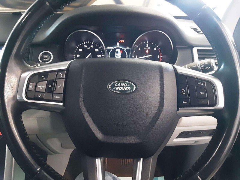 Land Rover Discovery Sport 2.0 Discovery Sport HSE TD4 4WD 5dr 5dr Manual 2025