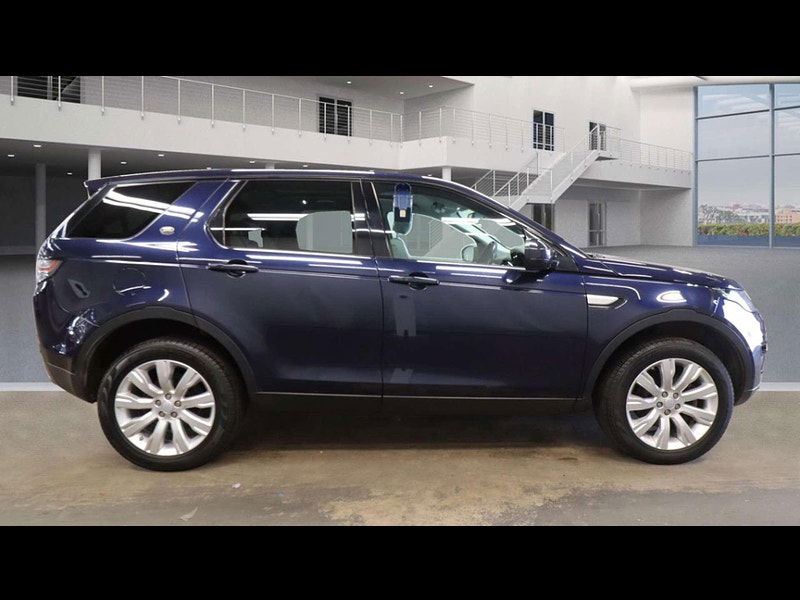 Land Rover Discovery Sport 2.0 Discovery Sport HSE TD4 Auto 4WD 5dr 5dr Automatic 2025