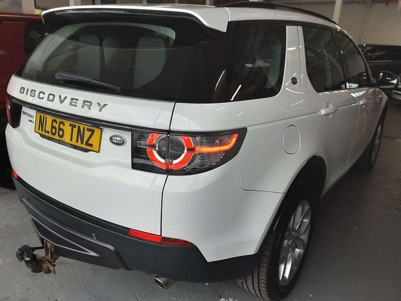 Land Rover Discovery Sport 2.0 Discovery Sport HSE TD4 Auto 4WD 5dr 5dr Automatic 2025