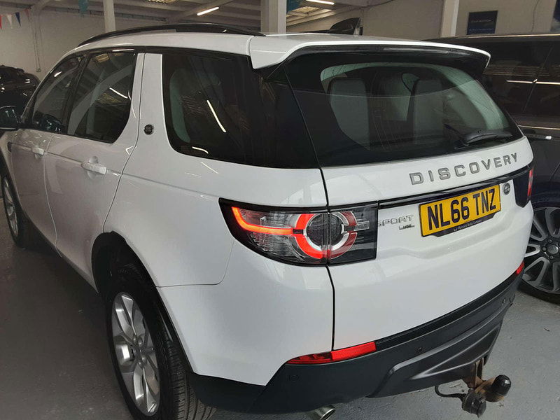 Land Rover Discovery Sport 2.0 Discovery Sport HSE TD4 Auto 4WD 5dr 5dr Automatic 2025