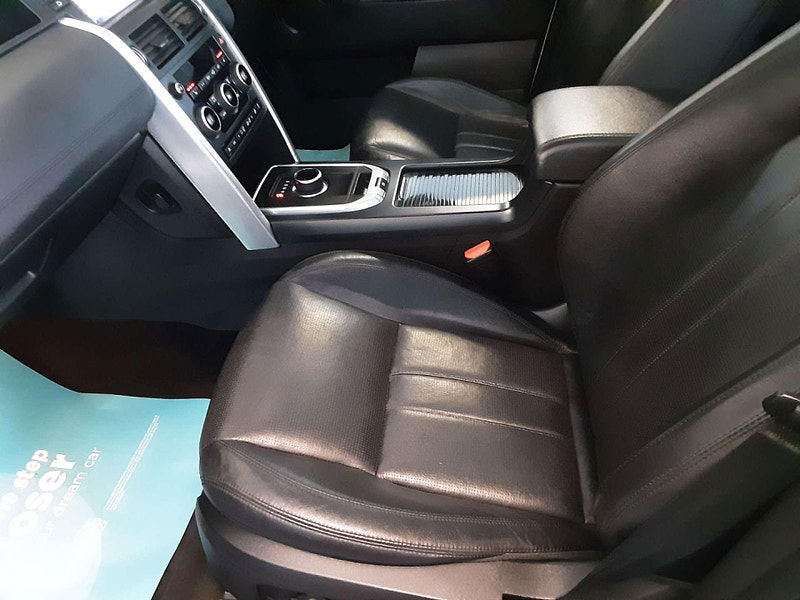 Land Rover Discovery Sport 2.0 Discovery Sport HSE TD4 Auto 4WD 5dr 5dr Automatic 2025