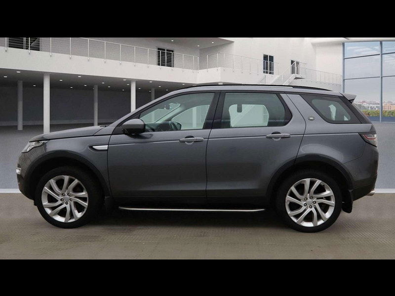 Land Rover Discovery Sport 2.0 Discovery Sport Luxury HSE TD4 4WD 5dr 5dr Manual 2025