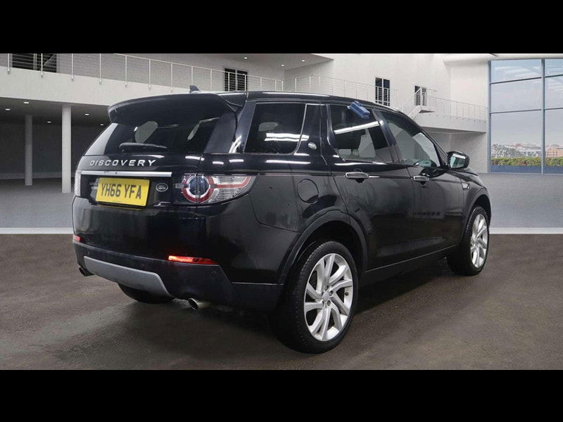 Land Rover Discovery Sport 2.0 Discovery Sport Luxury HSE TD4 Auto 4WD 5dr 5dr Automatic 2025