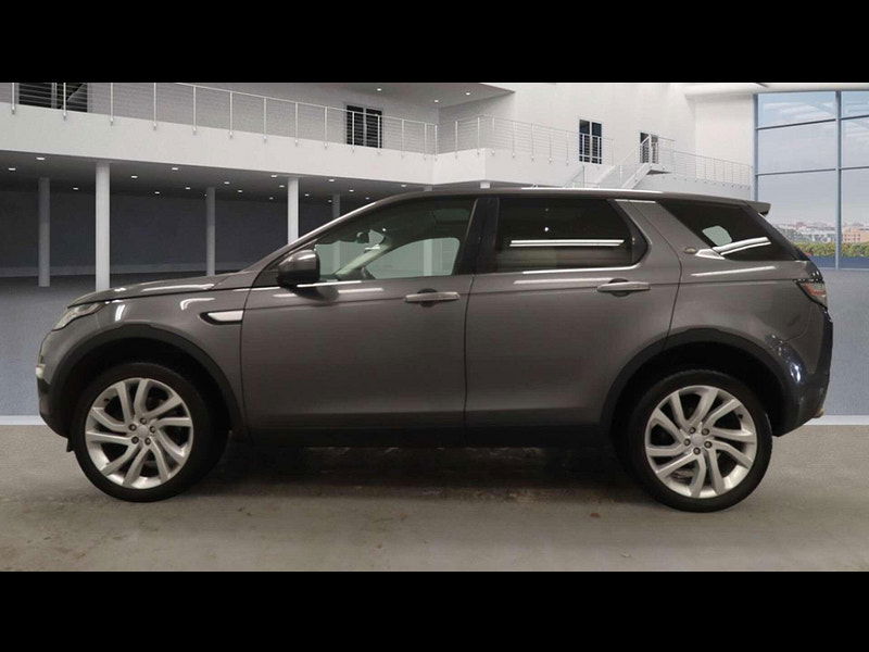 Land Rover Discovery Sport 2.0 Discovery Sport Luxury HSE TD4 Auto 4WD 5dr 5dr Automatic 2025