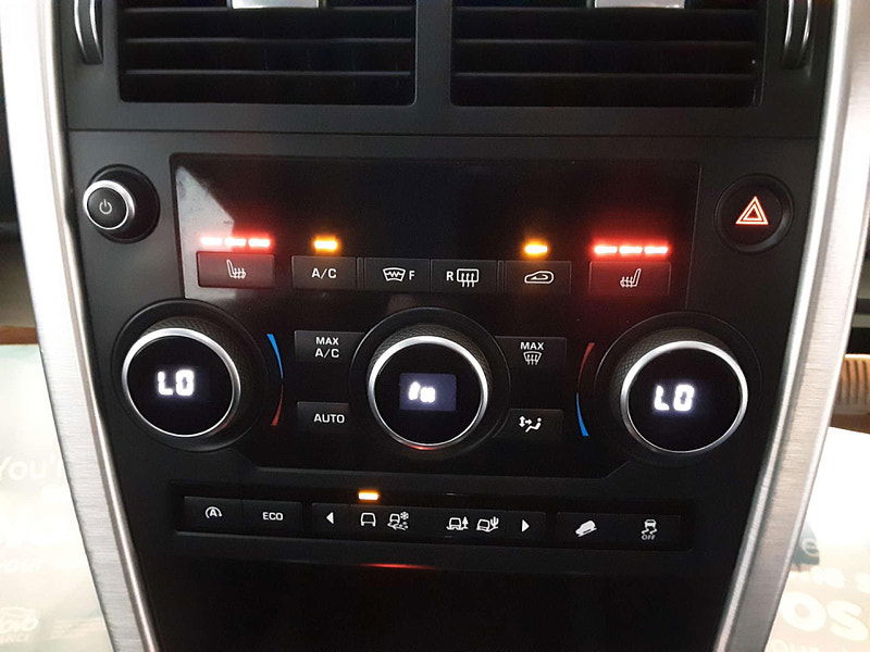 Land Rover Discovery Sport 2.0 Discovery Sport SE TD4 Auto 4WD 5dr 5dr Automatic 2025