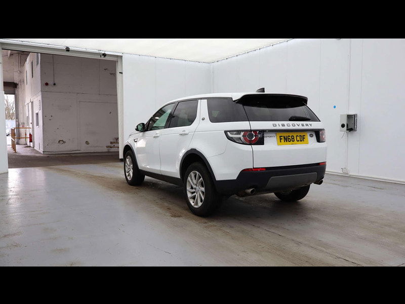 Land Rover Discovery Sport 2.0 Discovery Sport SE Tech TD4 Auto 4WD 5dr 5dr Automatic 2025