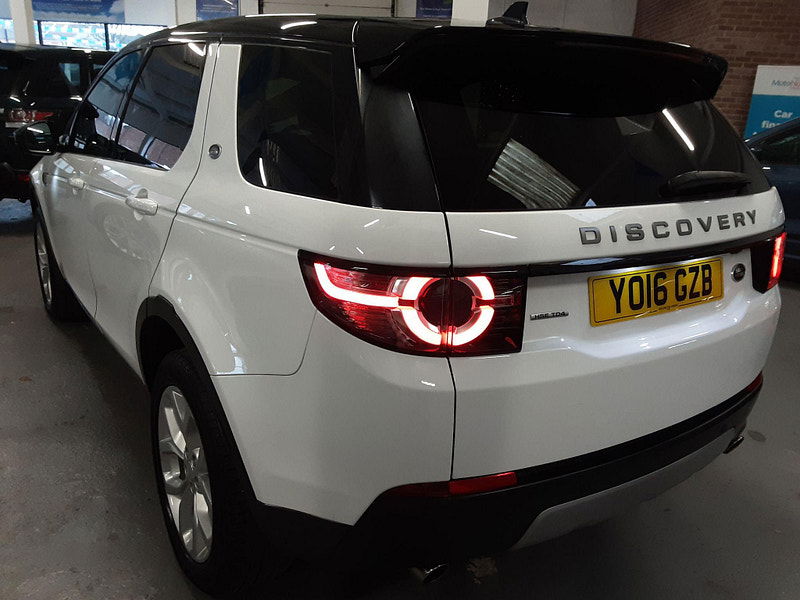 Land Rover Discovery Sport 2.0 TD4 HSE Auto 4WD Euro 6 (s/s) 5dr 5dr Automatic 2024