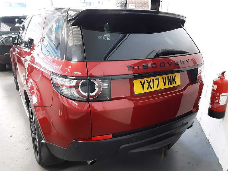 Land Rover Discovery Sport 2.0 TD4 HSE Black Auto 4WD Euro 6 (s/s) 5dr 5dr Automatic 2024