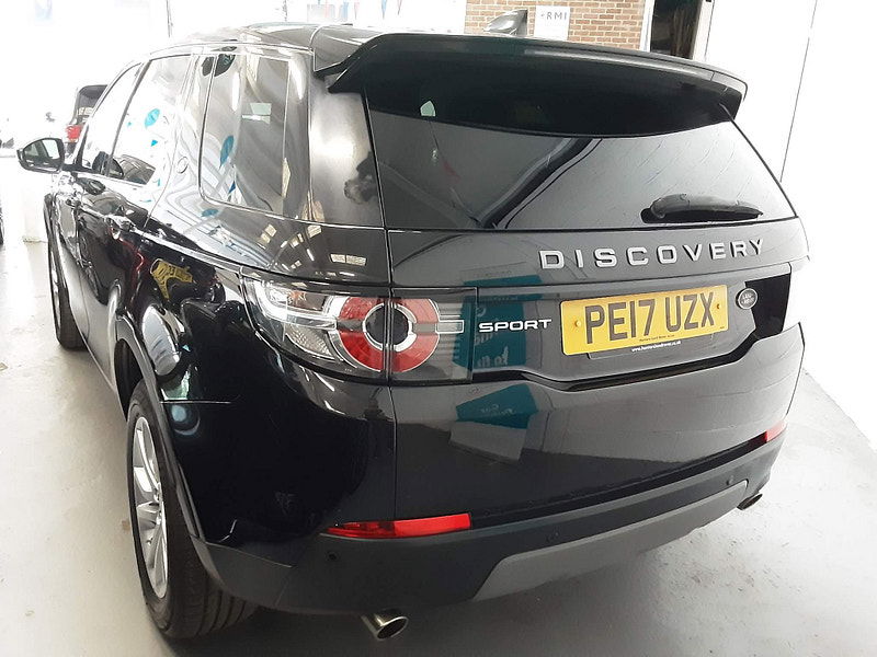 Land Rover Discovery Sport 2.0 TD4 SE Tech Auto 4WD Euro 6 (s/s) 5dr 5dr Automatic 2025
