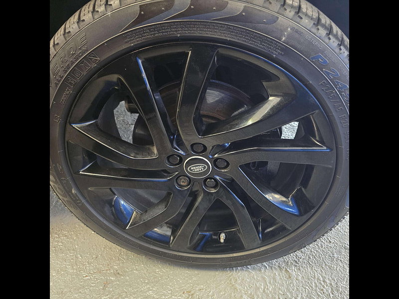 Land Rover Discovery Sport 2.2 Discovery Sport Luxury HSE SD4 Auto 4WD 5dr 5dr Automatic 2026