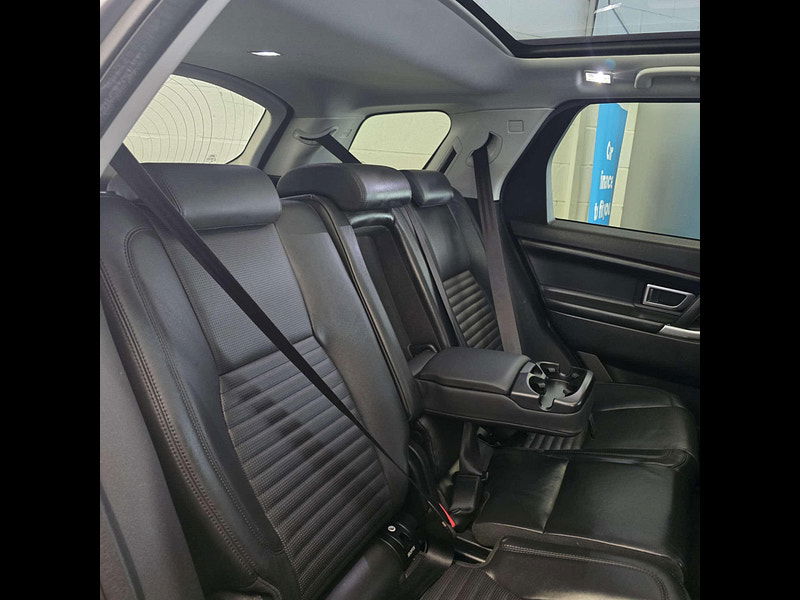 Land Rover Discovery Sport 2.2 Discovery Sport Luxury HSE SD4 Auto 4WD 5dr 5dr Automatic 2025